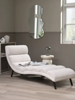 Chaiselong stol LINDELSE beige teddy/sort