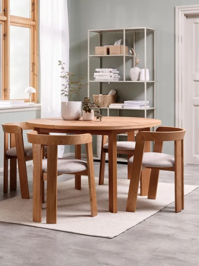 HARESKOV Ø129 bord eg + 4 BOVRUP stole eg/beige