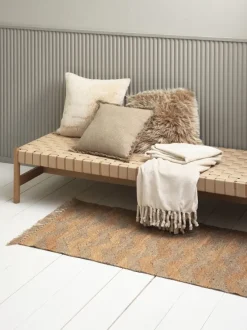 Pyntepudebetræk SMYLE 50x50 beige