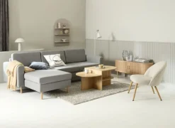 TV-bord LYNGVIG 120cm 2 jalousilåger natur eg